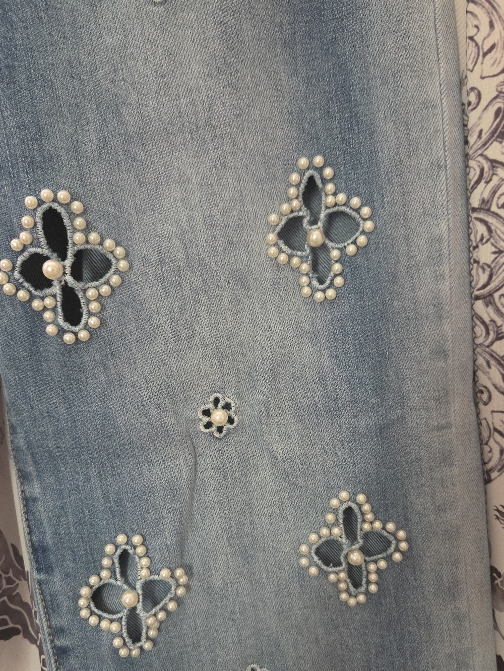 Embellished Light Blue Wide-Leg Jeans by Jewelly With Flower and Pearl Detail. - Picture 6 of 11